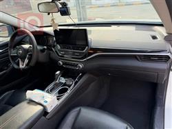 نيسان ألتيما